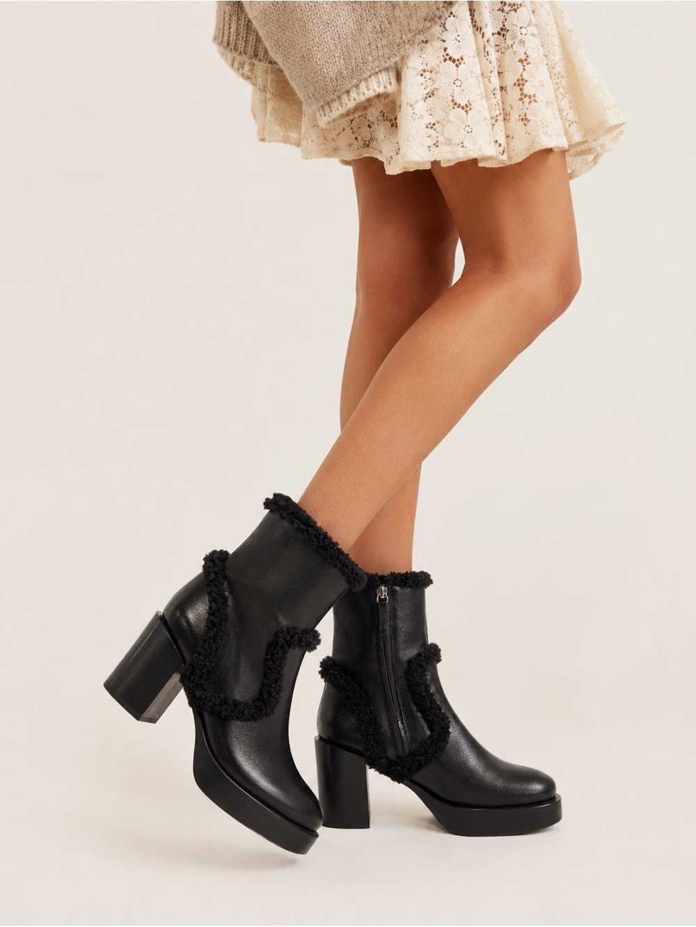 Simon Miller Low Raid Boots Black with Shearling Trim Size 40